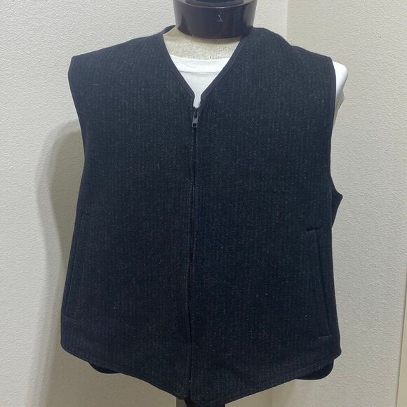 L.L. Bean Men's Wool Full Zip Vest Black Size Large Outdoor Adjustable Back - Picture 1 of 11